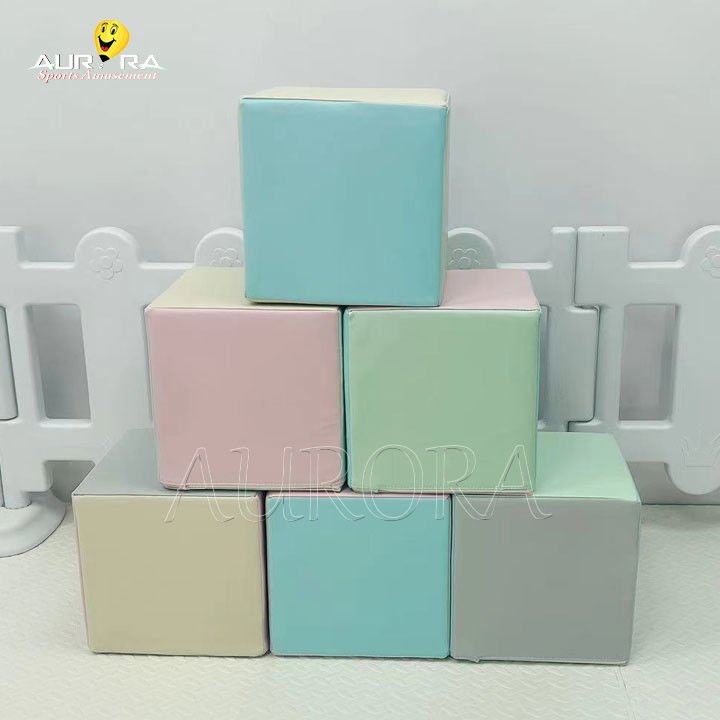 컬러풀 사용자 지정 소프트 놀이 장비 실내 어린이 공 구덩이 생일 파티