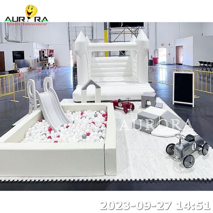 인기 있는 혼합 색상 등반 공 덩어리 어린이 야외 놀이터 부드러운 놀이